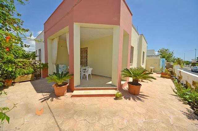 Villetta Luce Salento Marina Di Pescoluse Exterior photo